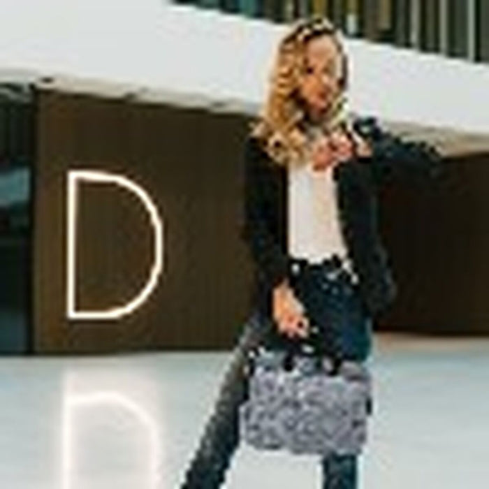 V7HE6BC78514FB00E6834C73B37B8620203R3768663P5