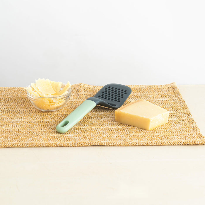 V5HB1DC14F450BD105C5054D5EF8C8373D3R5281991P2